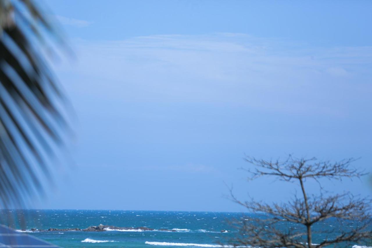 Sheron Resort Unawatuna Exteriör bild